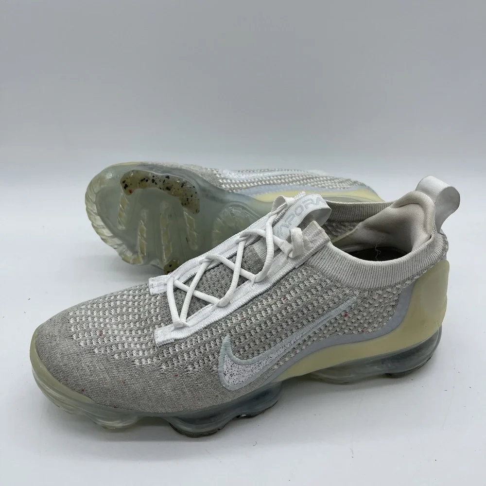 Nike Air Vapor Max 2021 Flyknit Women's Size 9.5 Running Shoes DC4112-100